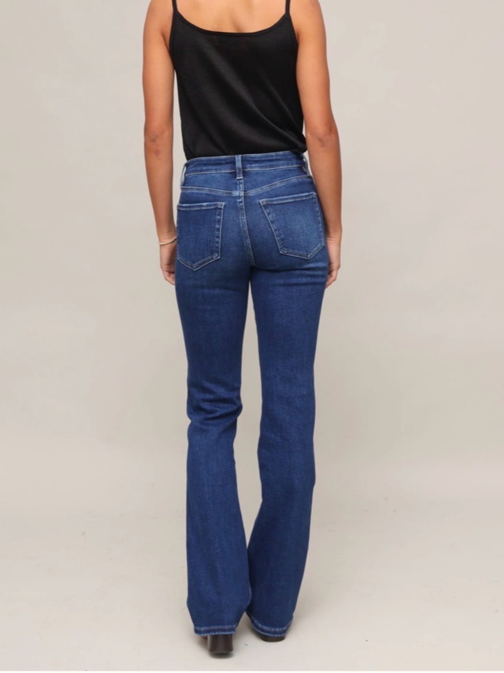 Vervet High/Mid-Rise Bootcut Women's Jeans in Medium Wash Blue - Picture 2 of 5